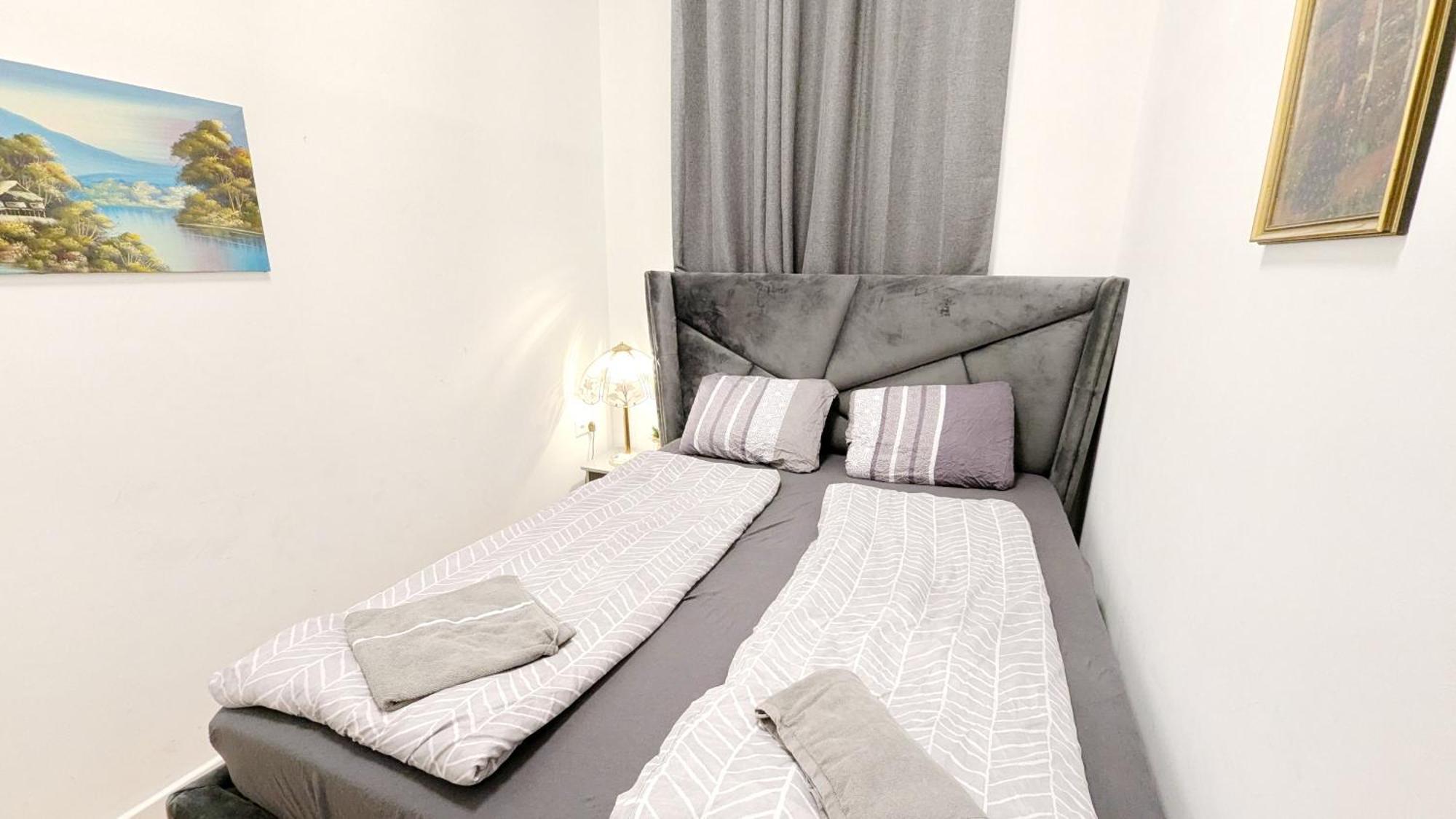 Comfortable In Lugner City Area Homestay *